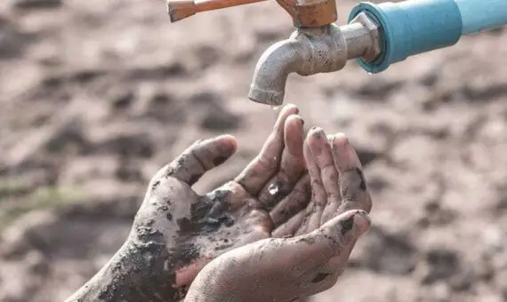 پمپ آب خانگی